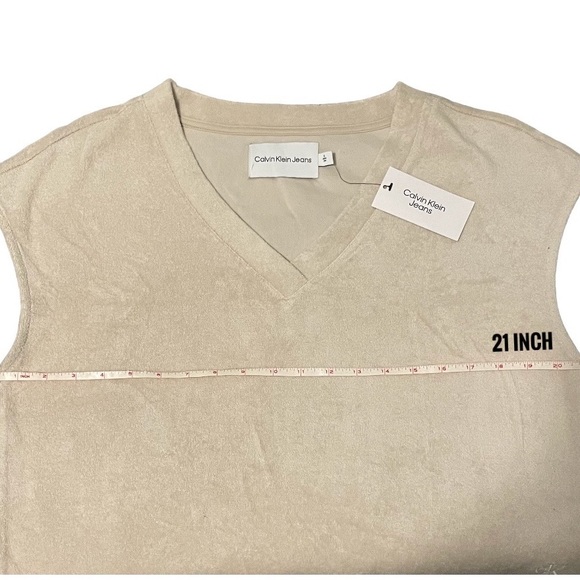 NWT Calvin Klein Women’s Cream V-neck Vest - Size M - Picture 10 of 11